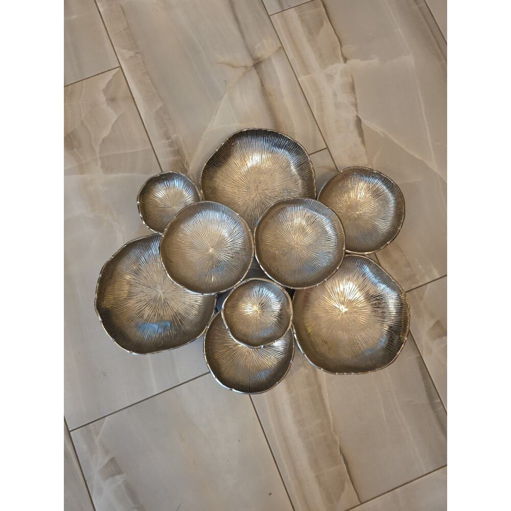 Whitewash Metal Seashell Beach Coastal Decor Rustic Hanging Wall Art 23"x19" - Picture 2 of 16